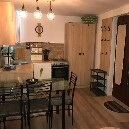 Momo 아파트 즐라티보