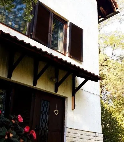 Momo 아파트 즐라티보